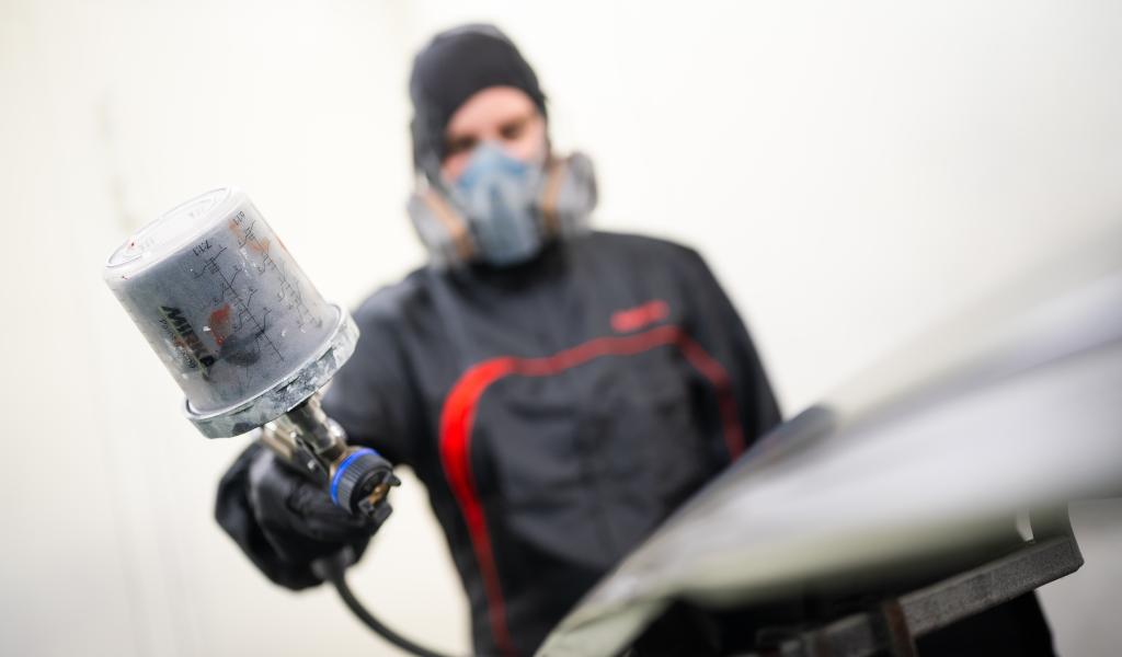 ID_Uhlig_Fahrzeuglackierer